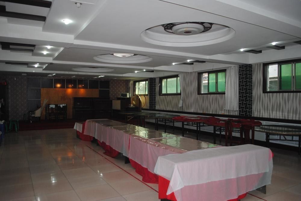 City Garden Hotel Jining  Dış mekan fotoğraf